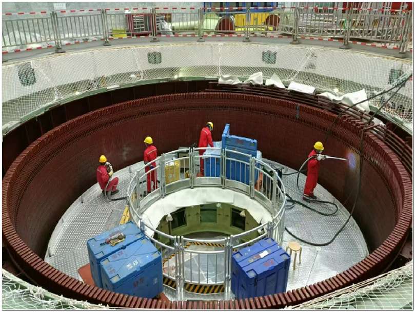 干冰清洗現(xiàn)場(chǎng)照